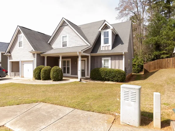 557 Edgewood Dr, Athens, GA 30606