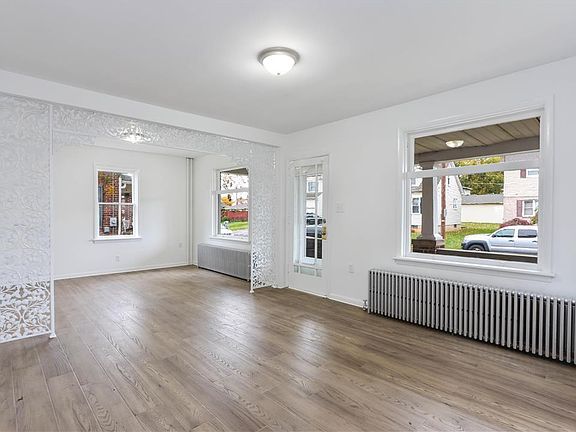 2nd image of 22 Washington Ave