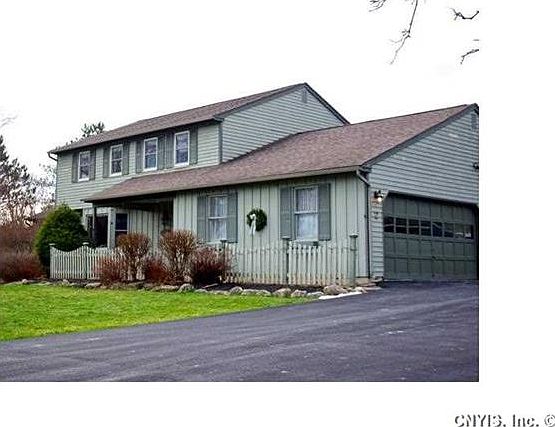 2nd image of 2 Tremain Dr