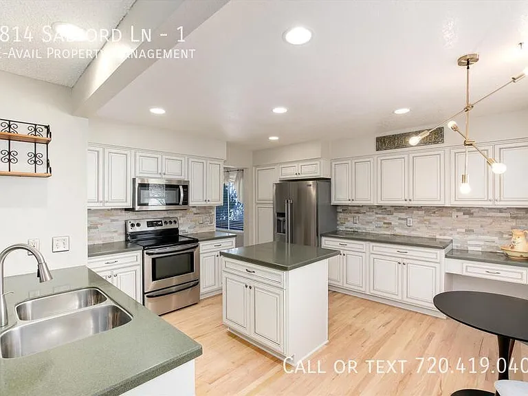 9814 Salford Ln #1 — Photo 2