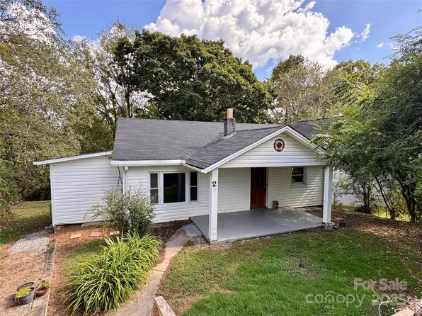 2 Evergreen Ave, Asheville, NC 28806