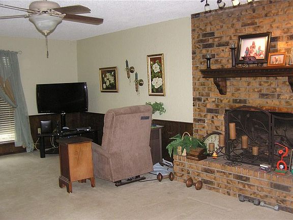 4th image of 3520 Horseshoe Bnd NW