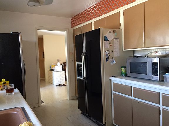3rd image of 1510 S Meridian St