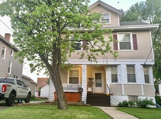 2041 Maple Ave, Cincinnati, OH 45212