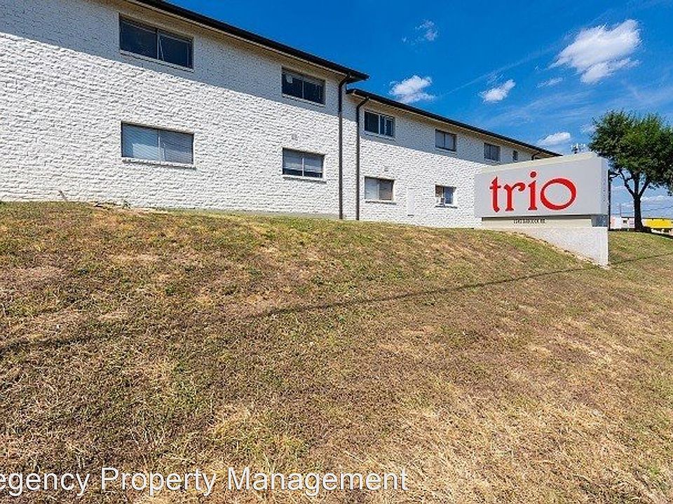 2nd image of 2903 Hillcrest Dr #8721860