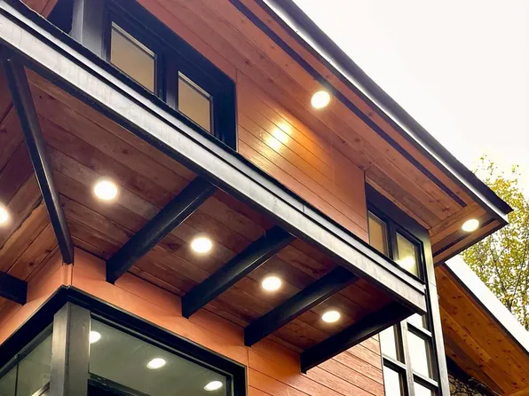 401 Susquehanna Rd, Huntingdon Valley, PA 19006