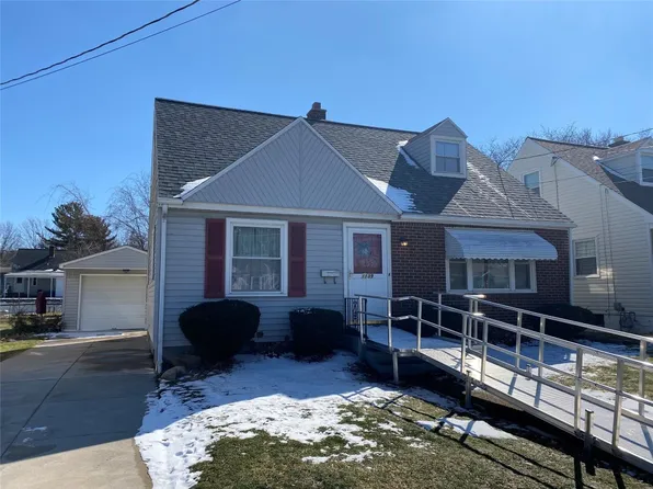1139 W 40th St, Erie, PA 16509