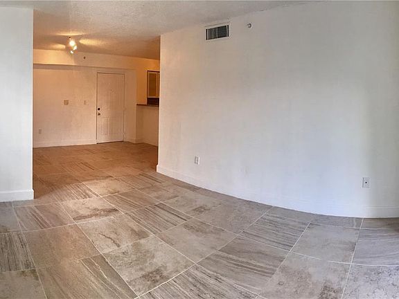3rd image of 4460 NW 107th Ave #1078
