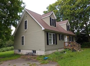 18 Carpenter Rd, Rock Tavern, NY 12575