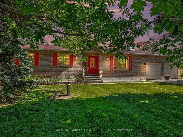 6482 Harvest Grove Dr, Ottawa, ON K4P 1E8