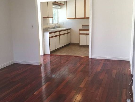 3rd image of 5223 Strohm Ave