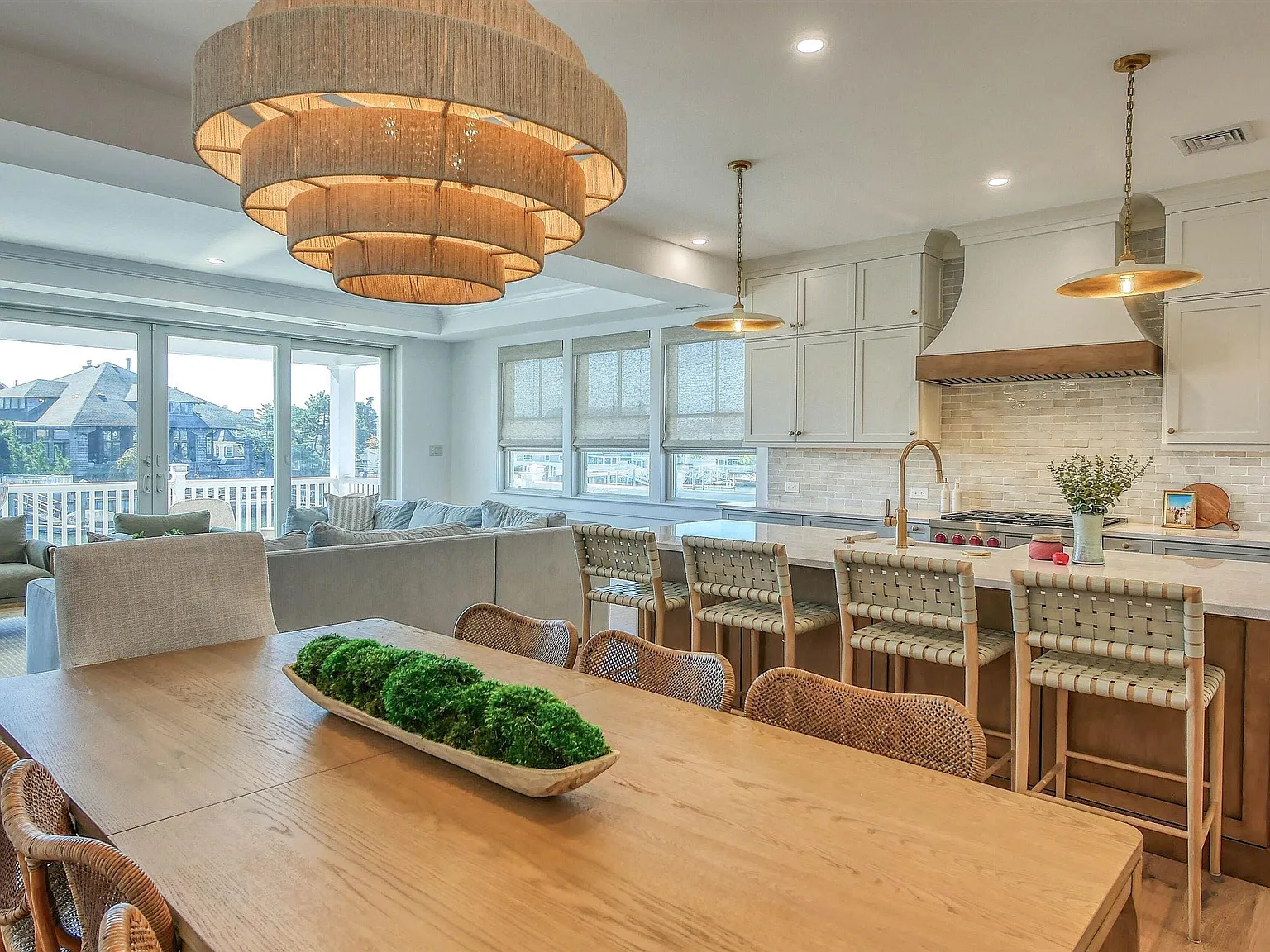 4 bed, 3.5 bath, $32,500 — Photo 4