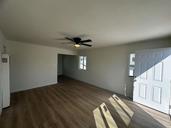 3rd image of 1529 1/4 W 105th St #6