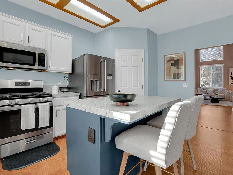 3555 Mammoth Cave Cir — Photo 21
