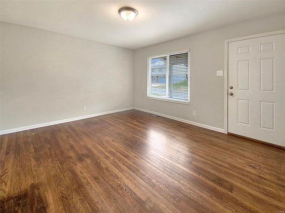 2nd image of 4219 Martyridge Dr
