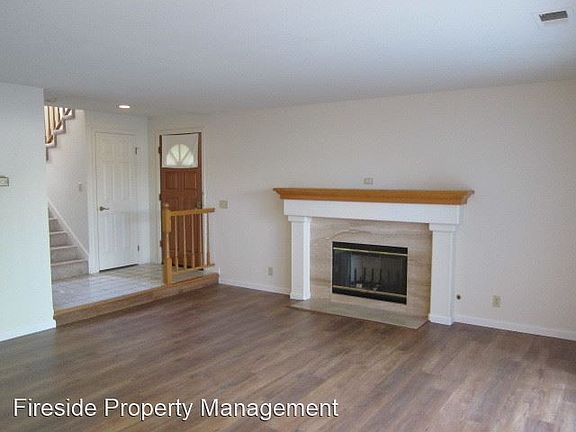 2nd image of 1302 Terra Alta Dr