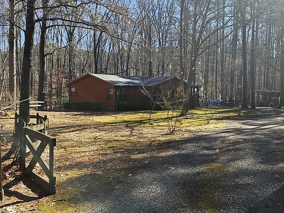 2nd image of 109 Jamie Lynn Ln