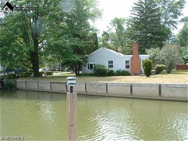 1st image of 35667 Admiral Dr