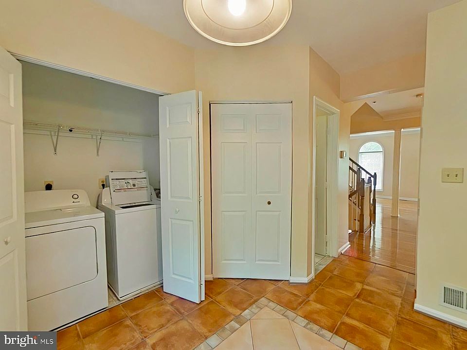 Washer & Dryer
