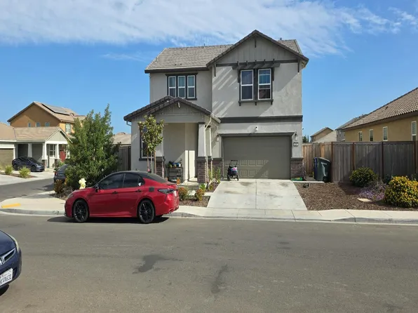 636 Featherstone Dr, Patterson, CA 95363