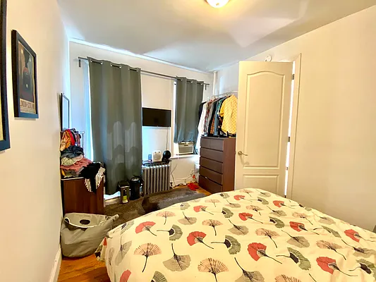 Rented by Corcoran | media 19