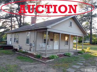631 Charlotte Ave, Sanford, NC 27330