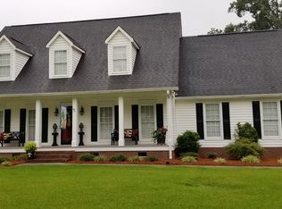 107 Bizzell Dr, Clinton, NC 28328