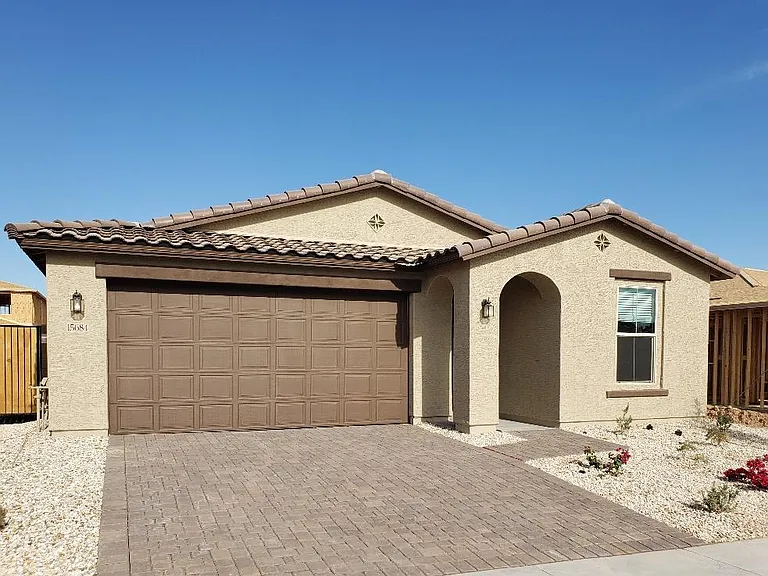 15684 W Jackson St — Photo 1