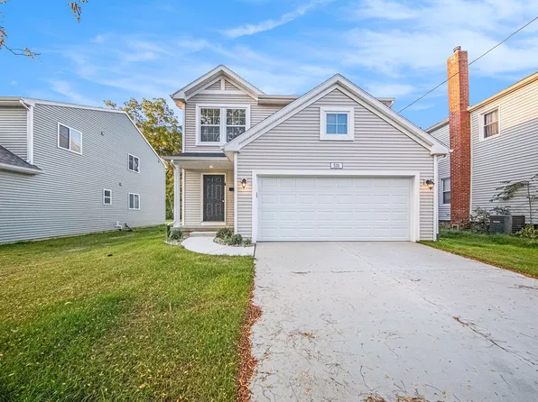 1002 Chittock Ave, Jackson, MI 49203