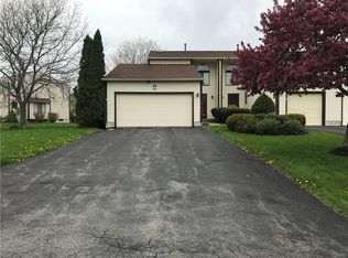 8124 Cicero Mills Rd, Cicero, NY 13039