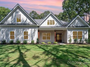 6612 Old Waxhaw Monroe Rd, Waxhaw, NC 28173