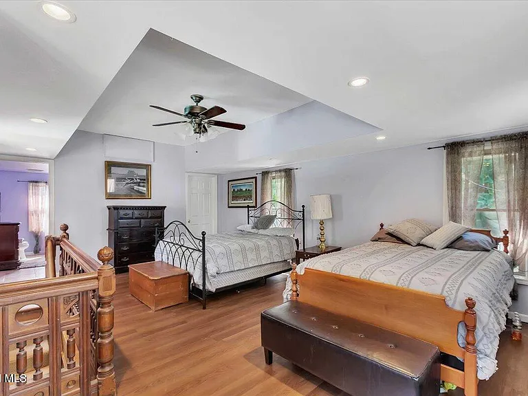 68 Marvin St — Photo 22