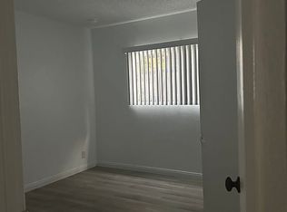 3332 Kansas Ave APT J, Riverside, CA 92507