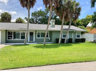 209 76th St, Holmes Beach, FL 34217