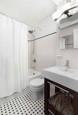 Sold by Compass | media 18