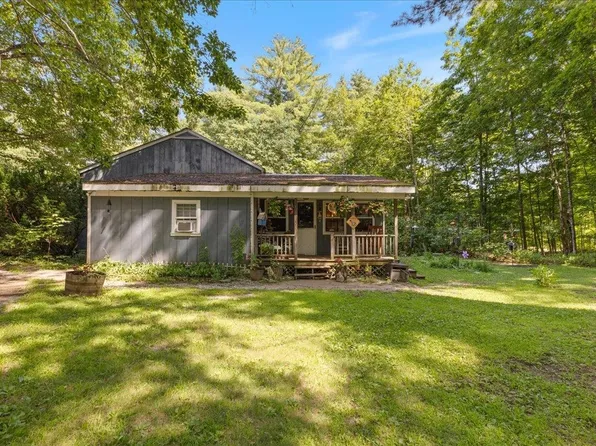 26 Blake Road, Epping, NH 03042
