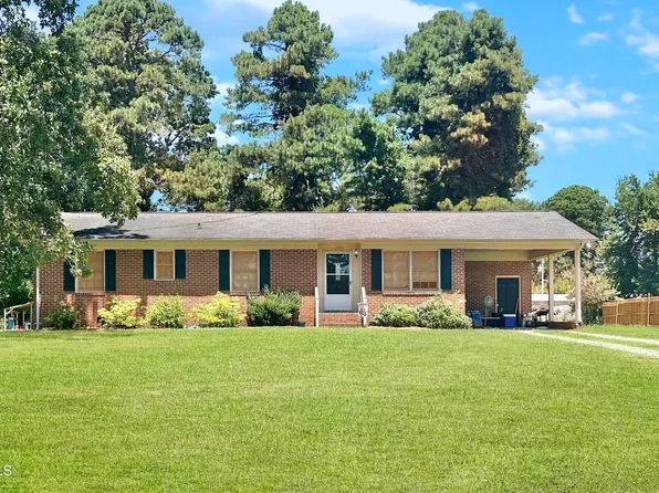 1006 Northview Dr, Sanford, NC 27330