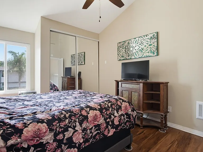 3454 Castle Glen Dr #102 — Photo 24