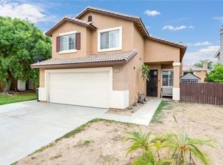 11616 Blue Jay Ln, Fontana, CA 92337