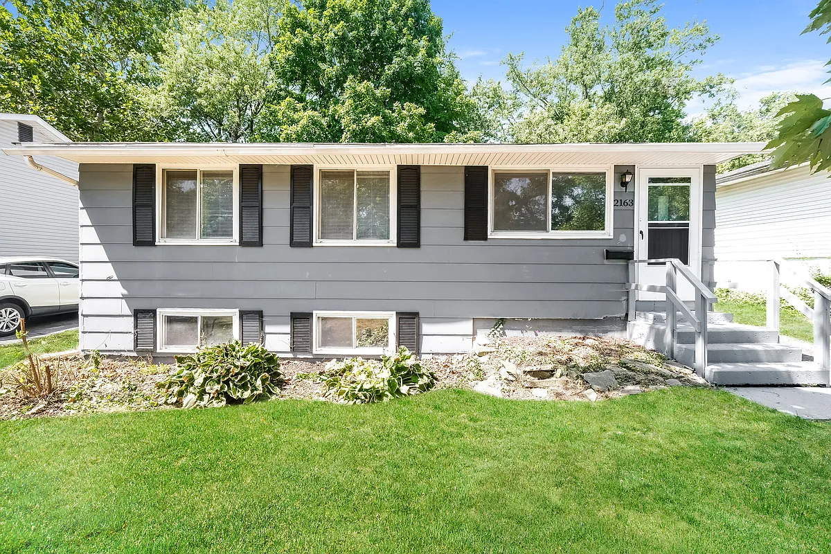 Building Photo - 2163 Balford Sq E