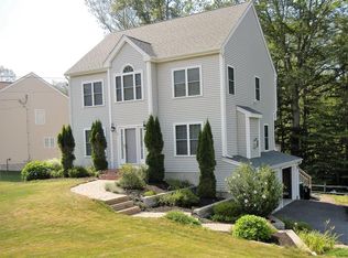 24 Regatta Dr, Attleboro, MA 02703