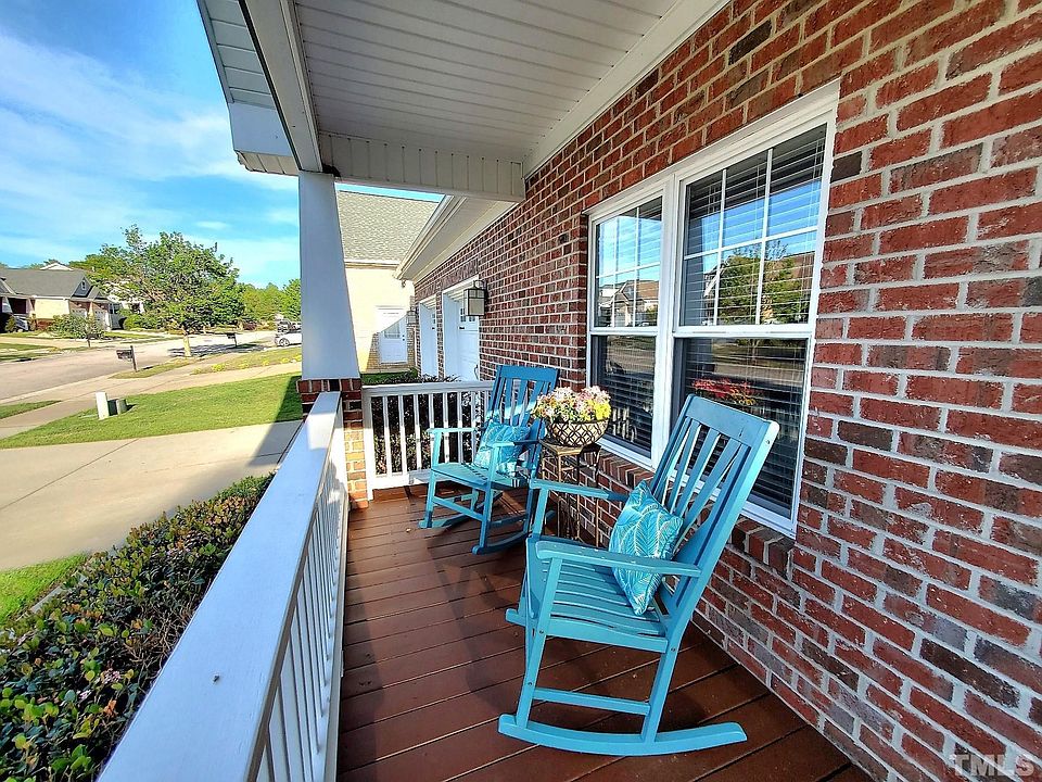 1st image of 1152 Crystalwater Dr