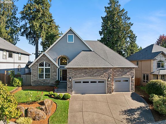 2nd image of 13166 King Salmon Ct