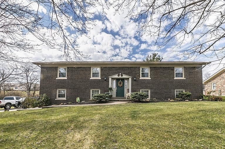 1st image of 113 Frankie Dr