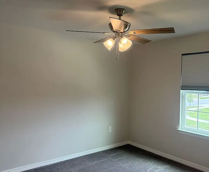 1042 Michelangelo Ln — Photo 33