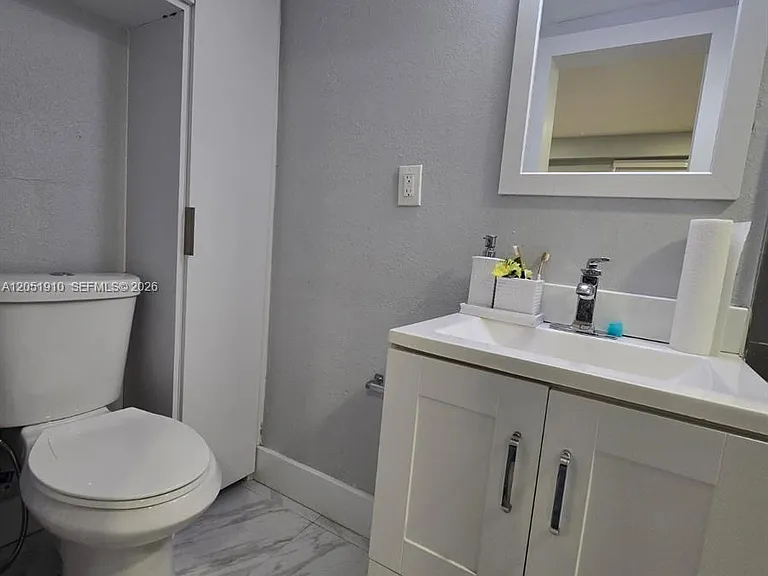 20950 SW 119th Ct — Photo 39