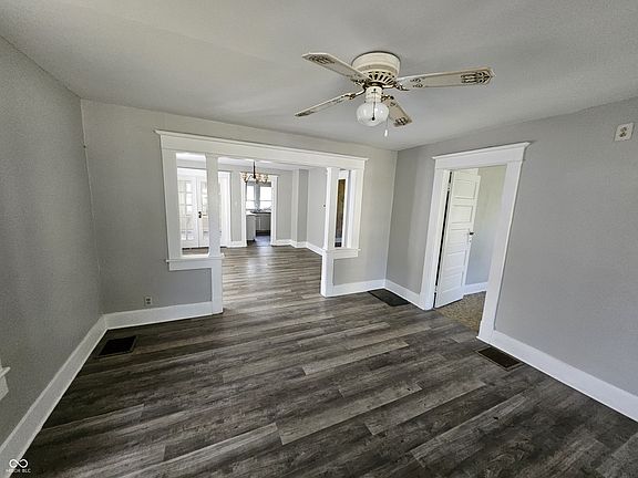 4th image of 923 W 32nd St