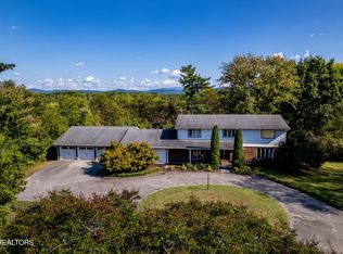 1928 Farris Rd, Maryville, TN 37803