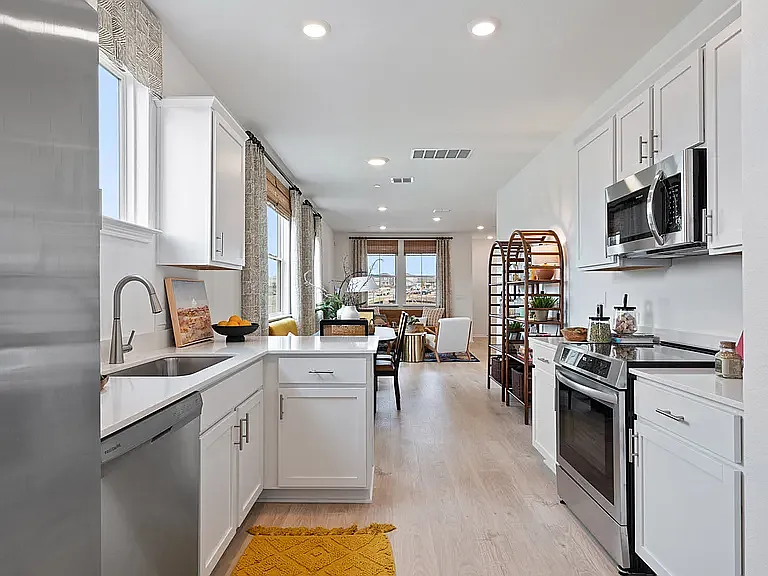 2512 Violet Theo Ln — Photo 16