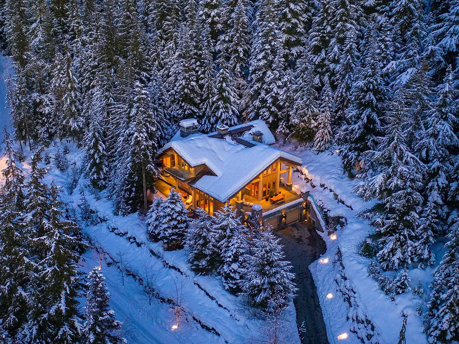 4673 Blackcomb Way photo 1